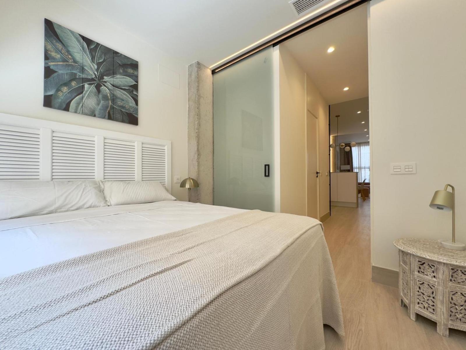 Apartamentos Orilla Del Bernabeu Madrid Exterior photo