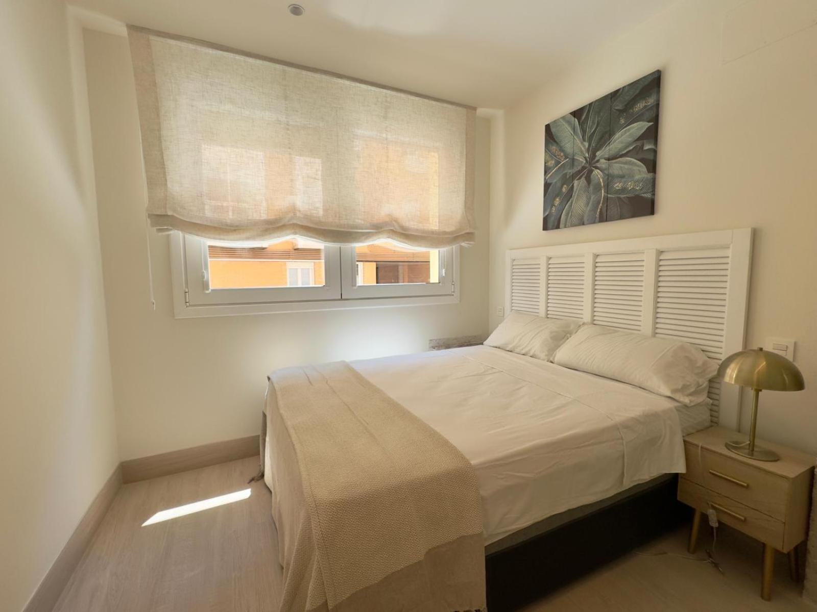 Apartamentos Orilla Del Bernabeu Madrid Exterior photo